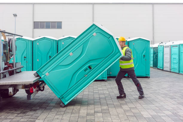 Best Portable restroom trailer rental  in Applewood, CO